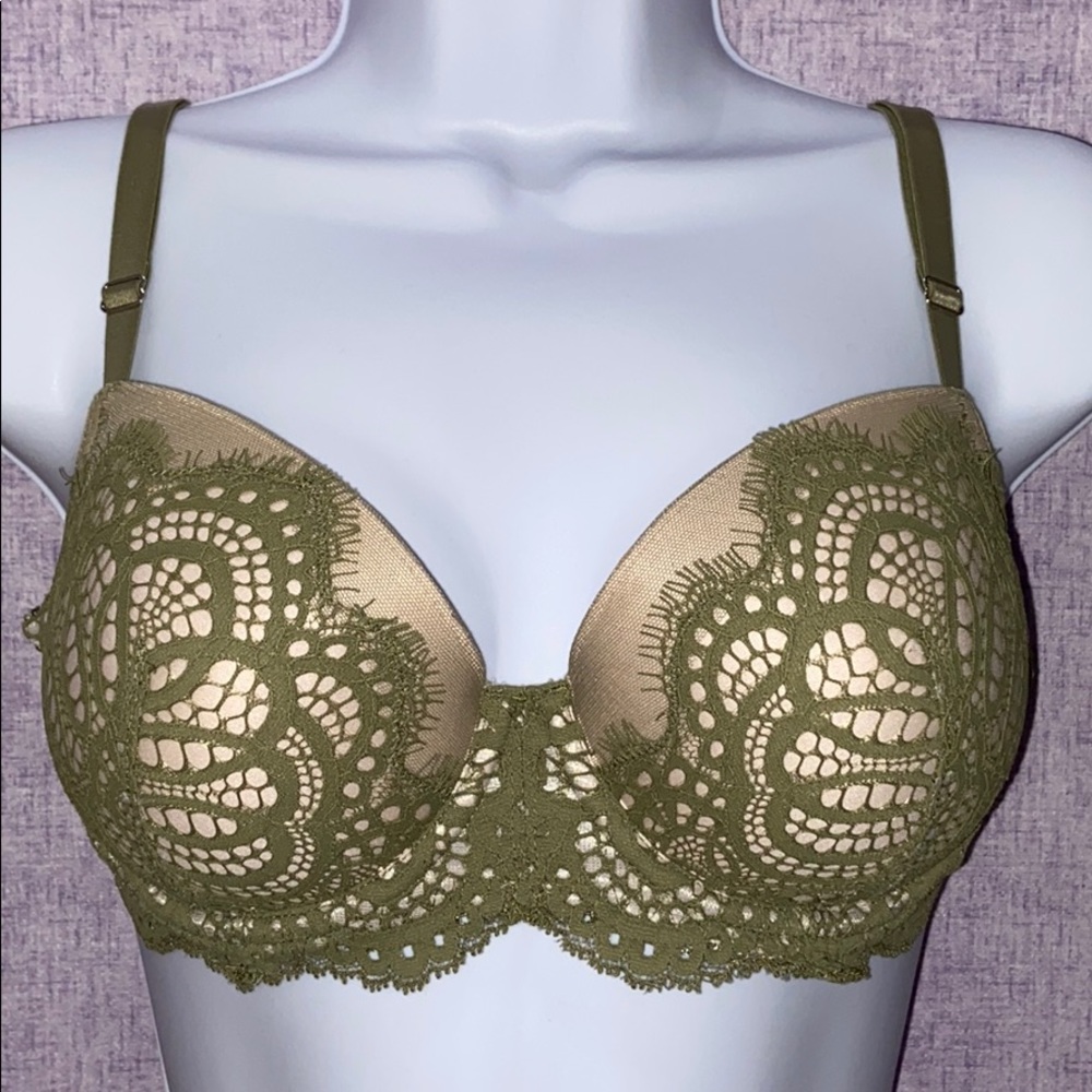 Victoria’s Secret Dream Angels Lined Demi 32DD